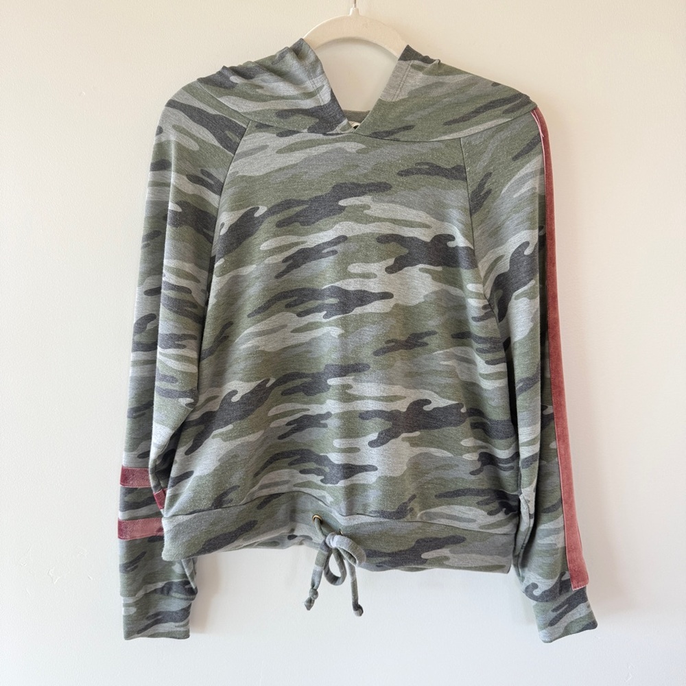 Vintage Havana Camo Hoodie Olive Green with Pink Velvet Stripe Sleeves Womens S